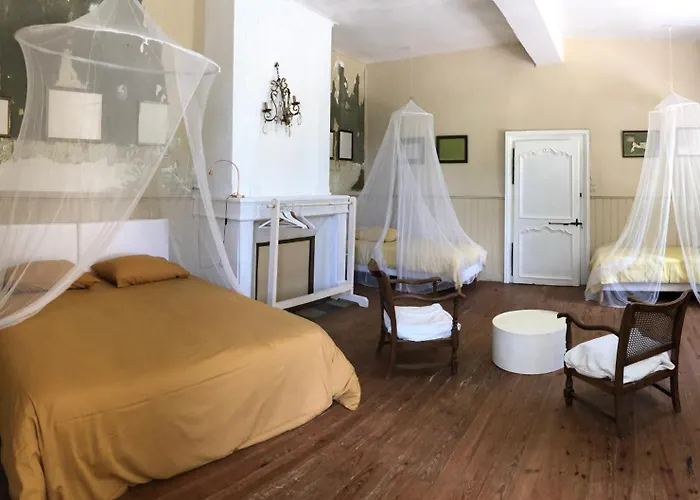 Дом отдыха La Chartreuse Maison D'artistes